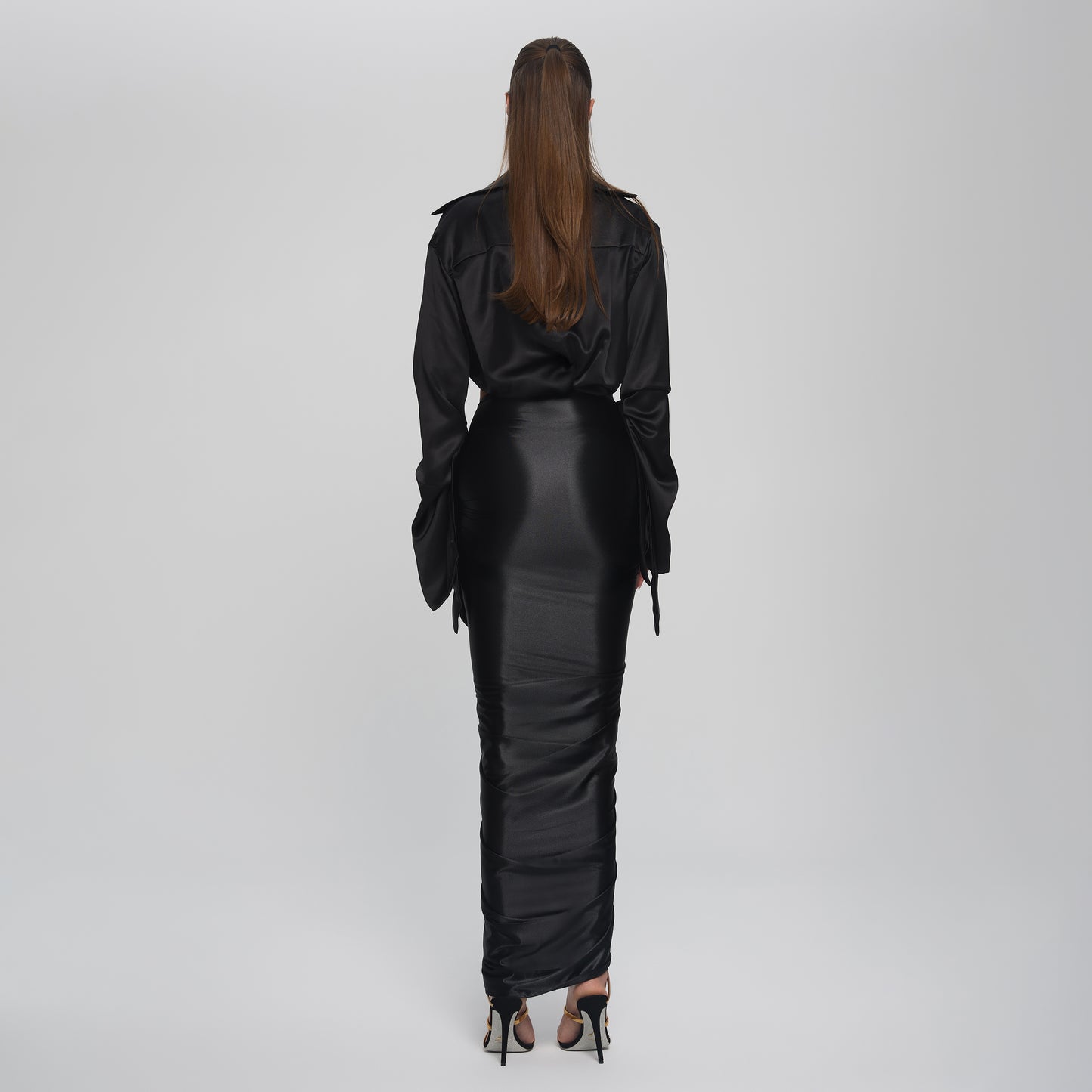 SOPHIA CROPPED BLOUSE  - BLACK