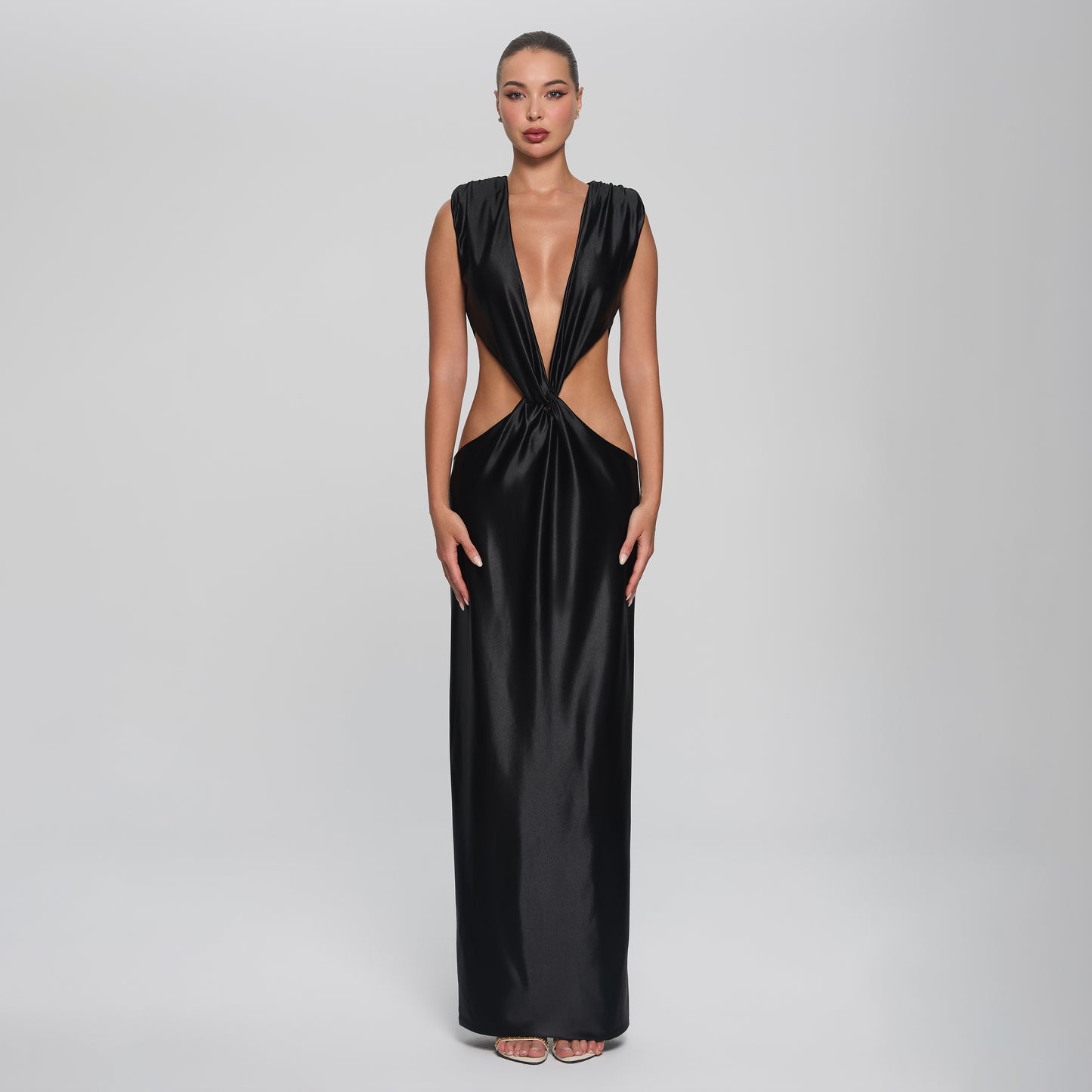 VIXEN MAXI - BLACK