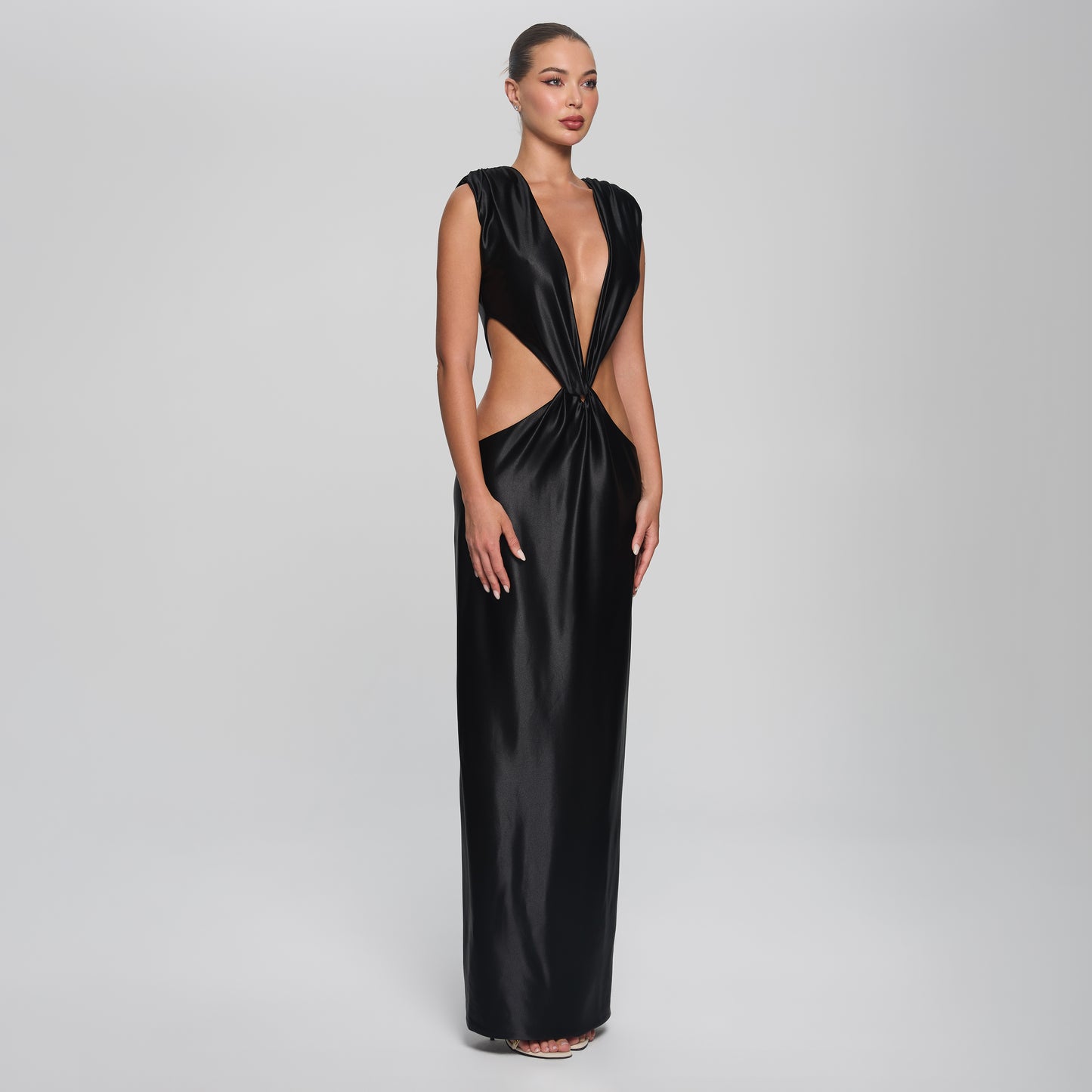 VIXEN MAXI - BLACK